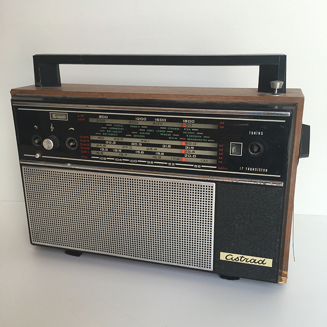 RADIO, Woodgrain Astrad